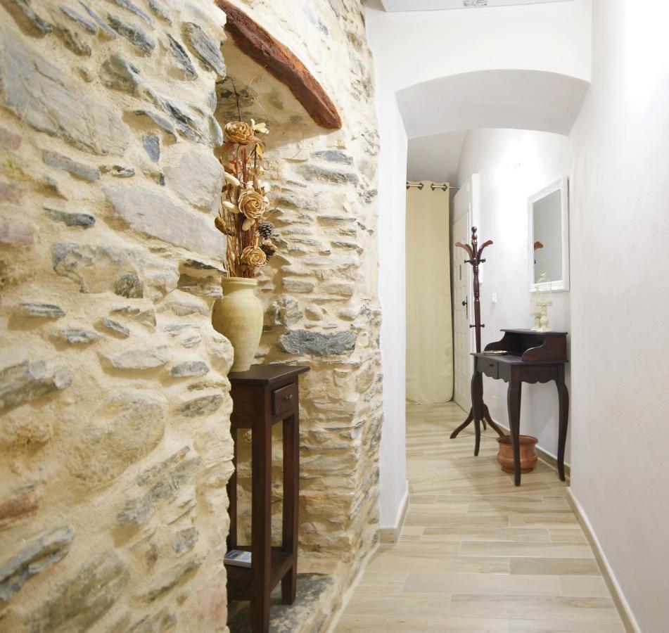 Апартаменты Casa Di Luigi Ed Ernestina Дольчедо Экстерьер фото